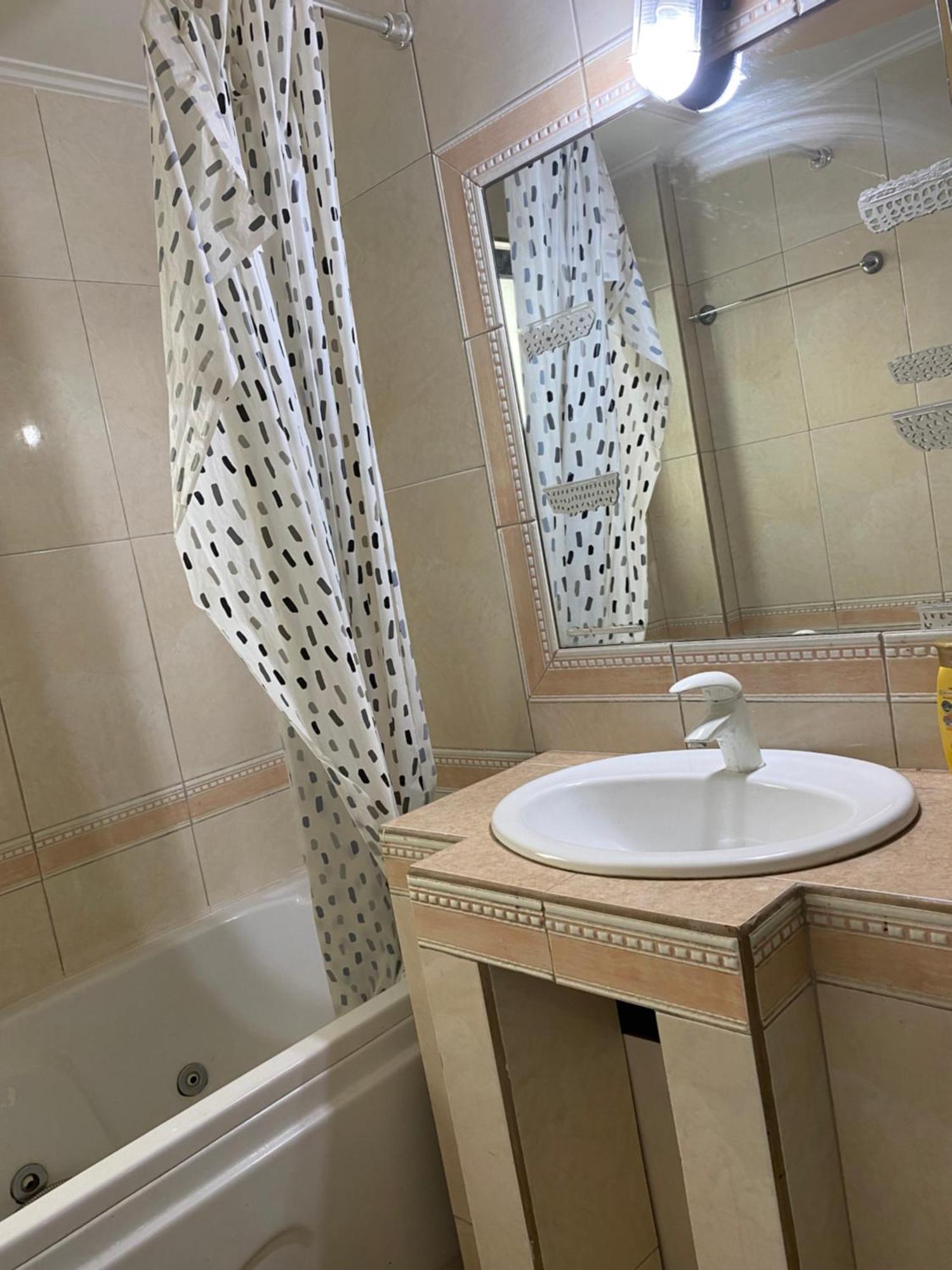 Apartment With Barbecue 1 Km Beach Атина Екстериор снимка
